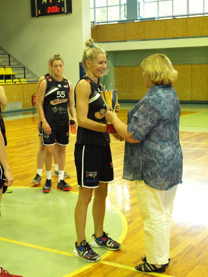 14292242_1290030397682730_6308478441972986576_n